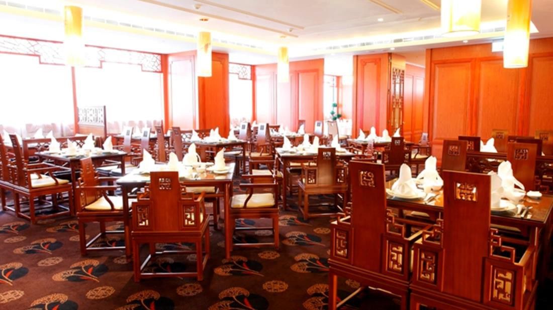 Capital Hotel Taipei Bagian luar foto