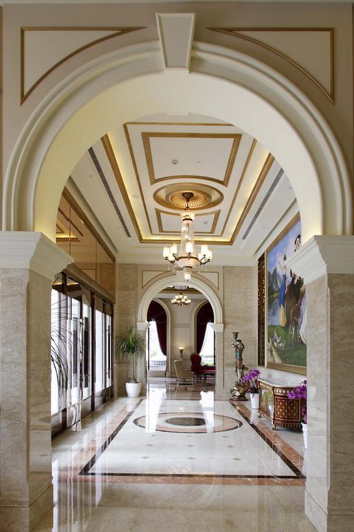 Capital Hotel Taipei Bagian luar foto